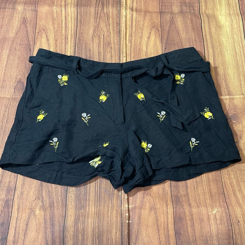LOFT Linen Blend Embroidered Floral Print Tie Shorts